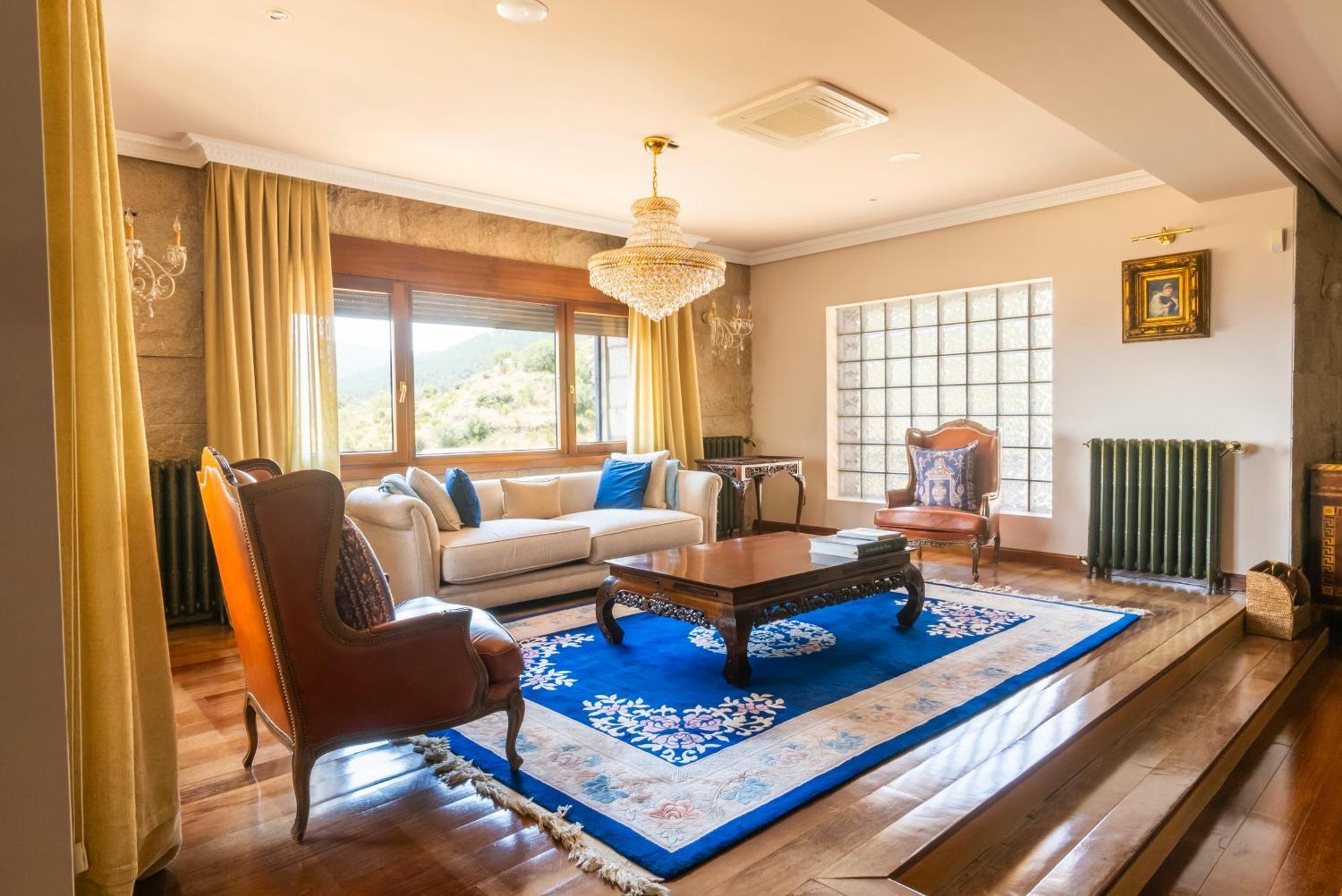 Mansion Con Jacuzzi A 40 Grados, Gran Piscina Y Padel Villa El Tiemblo Exteriör bild