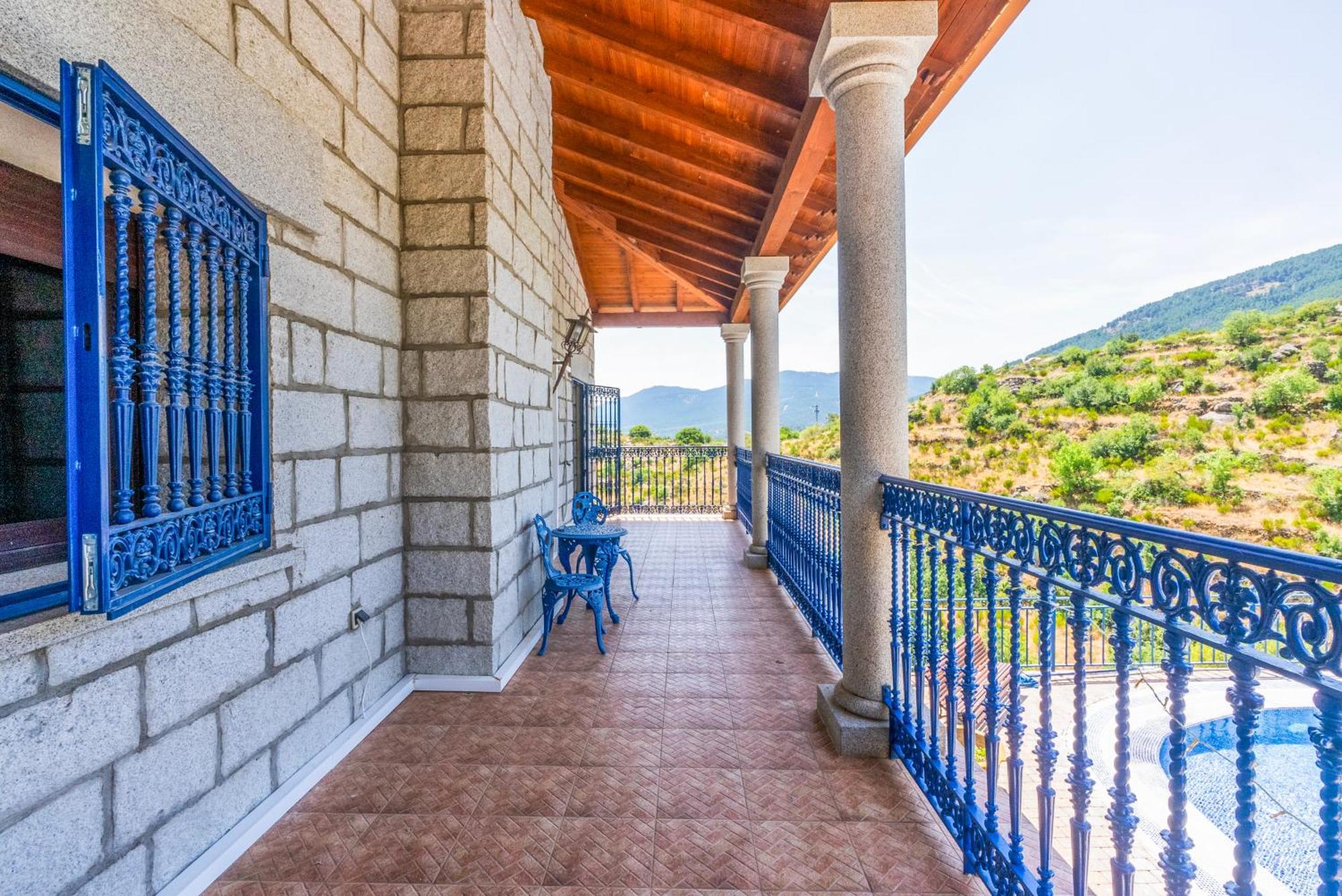 Mansion Con Jacuzzi A 40 Grados, Gran Piscina Y Padel Villa El Tiemblo Exteriör bild