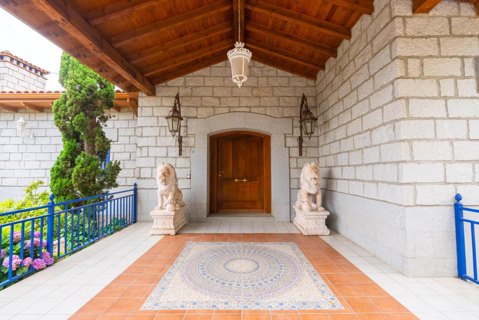 Mansion Con Jacuzzi A 40 Grados, Gran Piscina Y Padel Villa El Tiemblo Exteriör bild