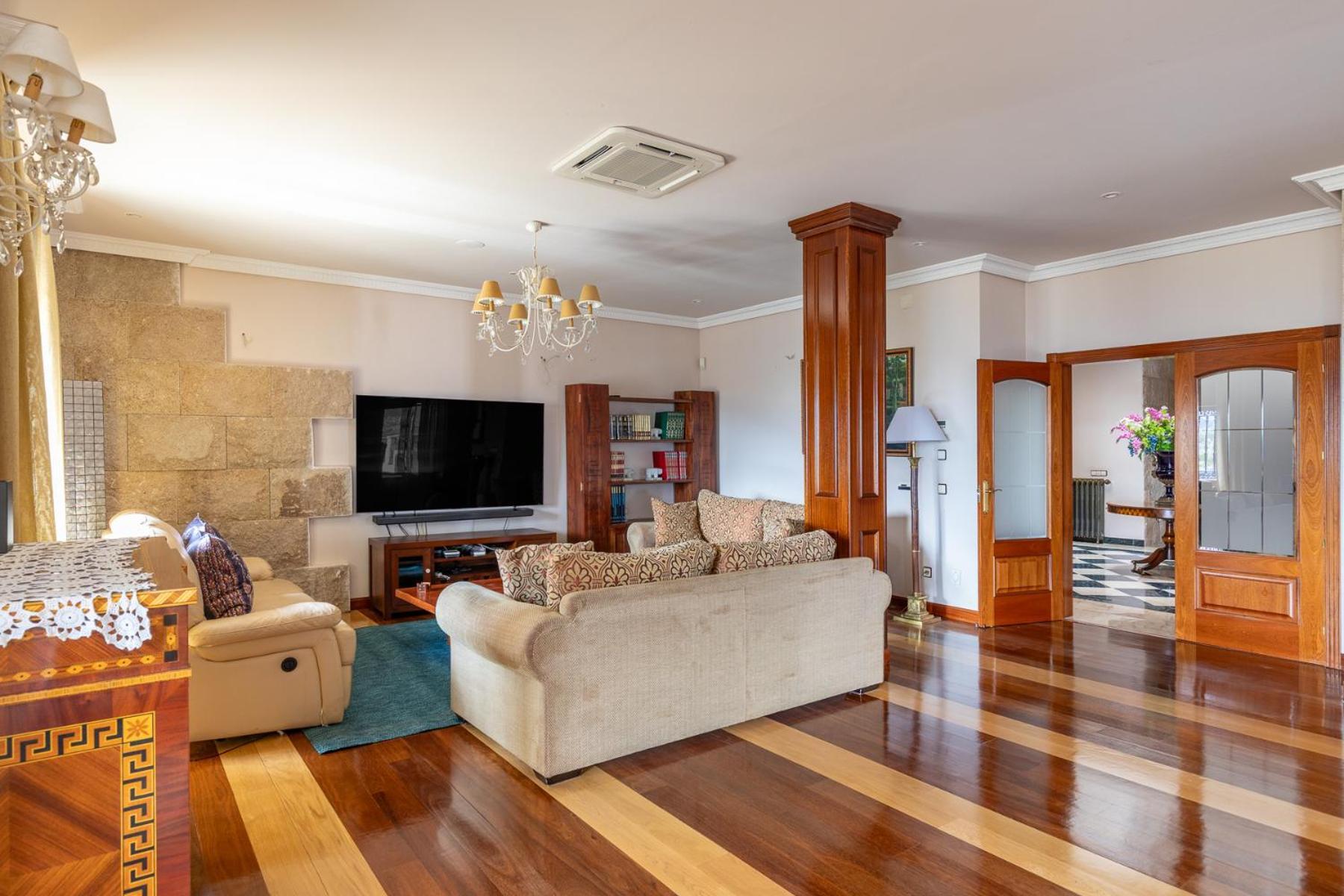 Mansion Con Jacuzzi A 40 Grados, Gran Piscina Y Padel Villa El Tiemblo Exteriör bild