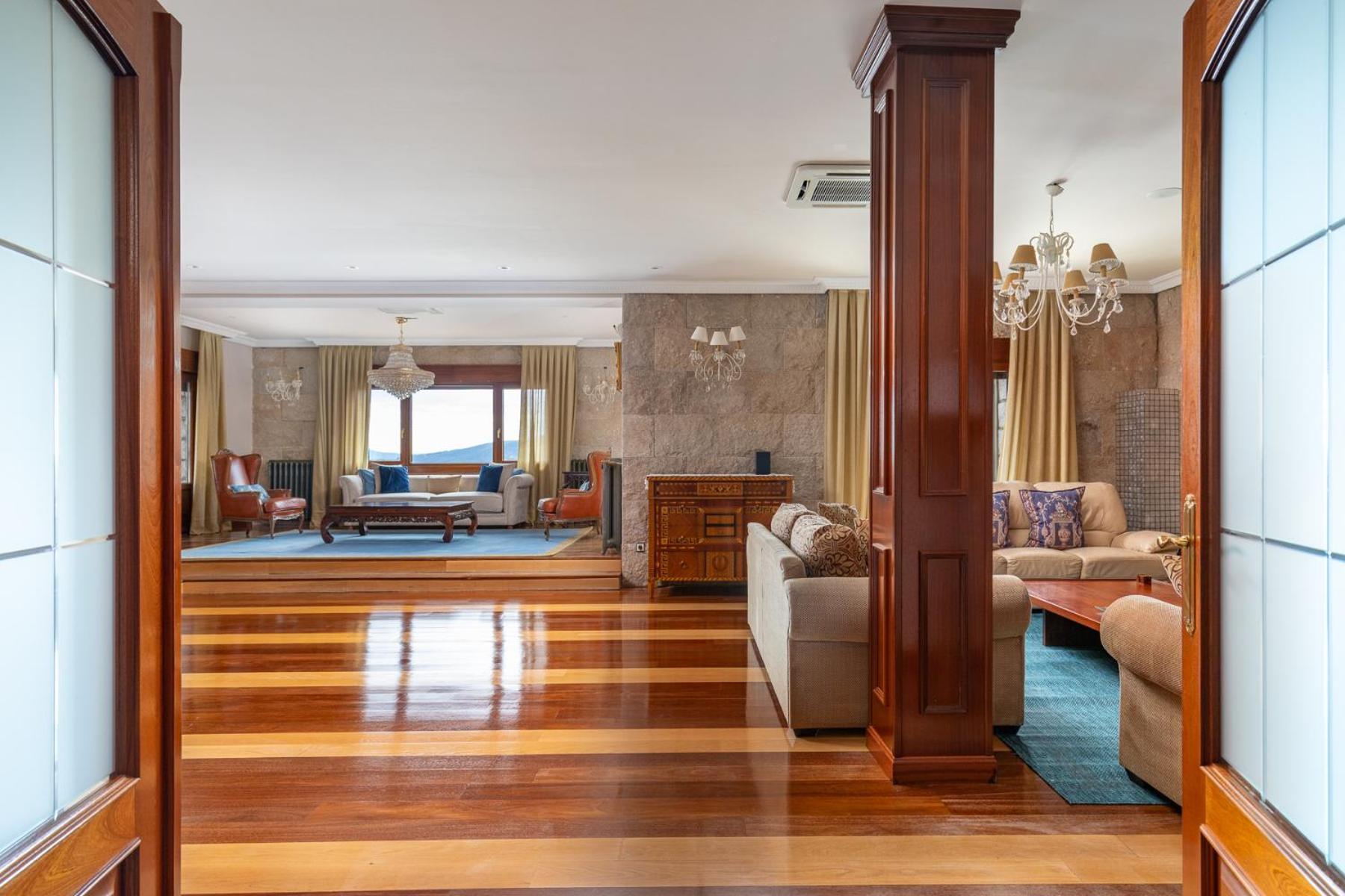 Mansion Con Jacuzzi A 40 Grados, Gran Piscina Y Padel Villa El Tiemblo Exteriör bild